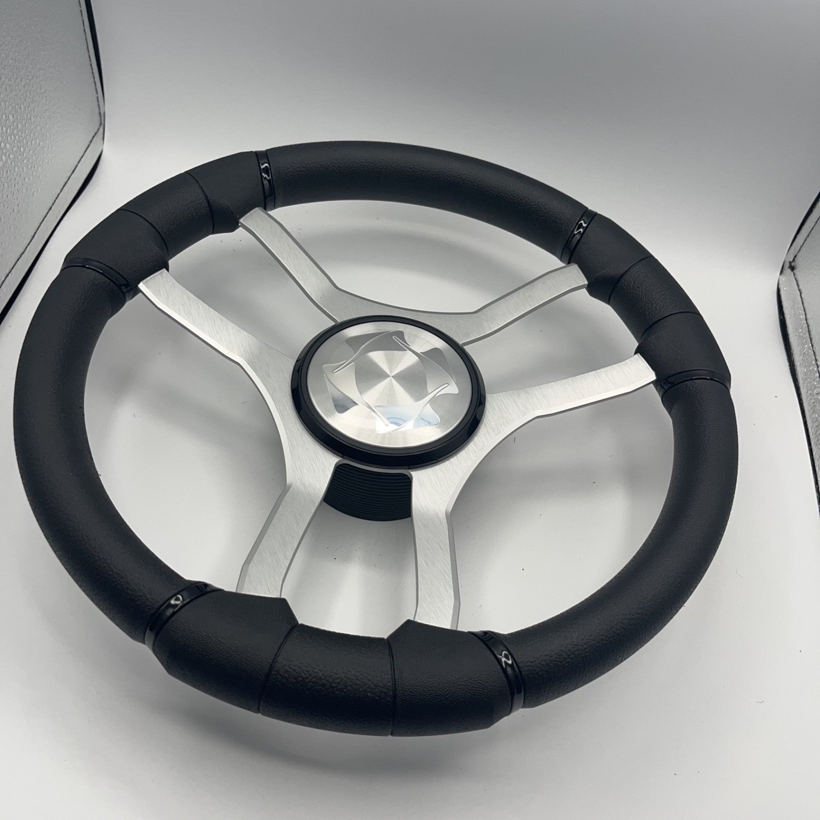 Malera Boat Steering Wheel Brushed Aluminum Spokes | Stingray