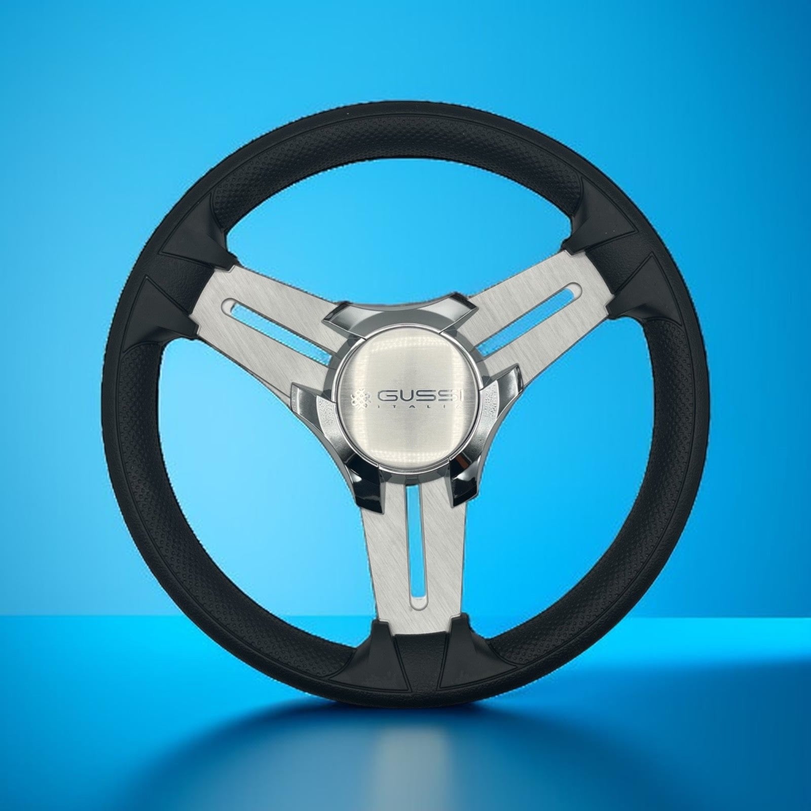 Model 15 Marine Steering Wheel Brush Alum Spokes | Gussi Italia Logo