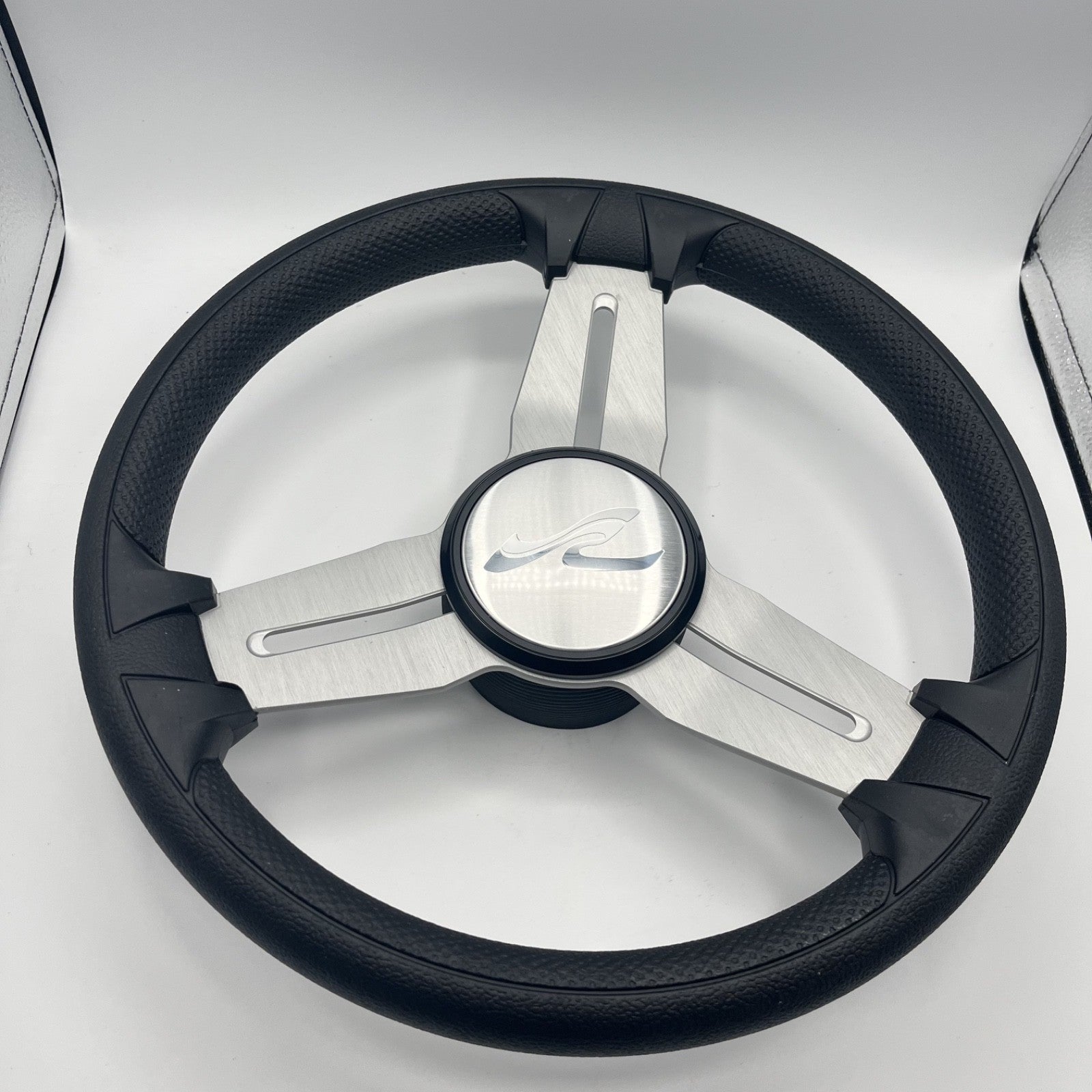 Model 15 Marine Steering Wheel Brush Alum Spokes | Sea Ray Boats Logo