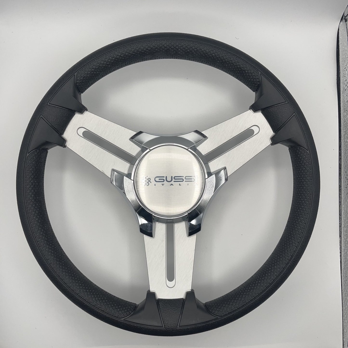 Model 15 Marine Steering Wheel Brushed Aluminum Spokes | Gussi Logo