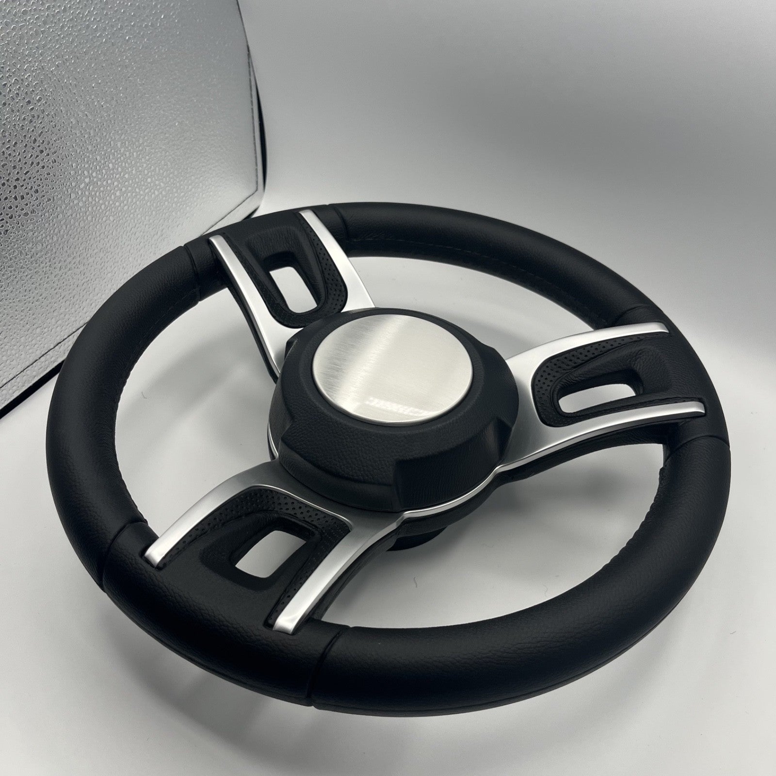 Gussi Italia Black Model 702 Steering Wheel | Plain Brushed