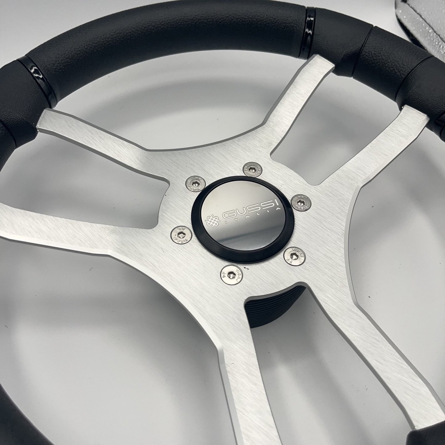 Malera Boat Steering Wheel Brushed Aluminum Spokes | Gussi Snap-in