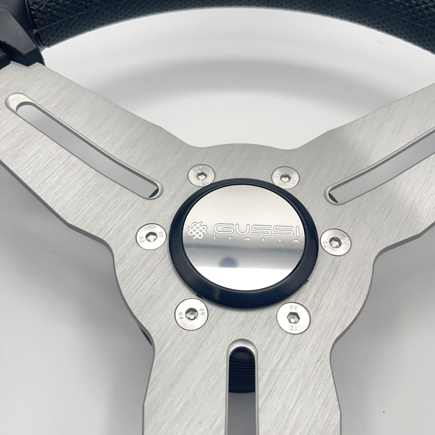 Model 15 Marine Steering Wheel Brushed Aluminum Spokes | Gussi Logo