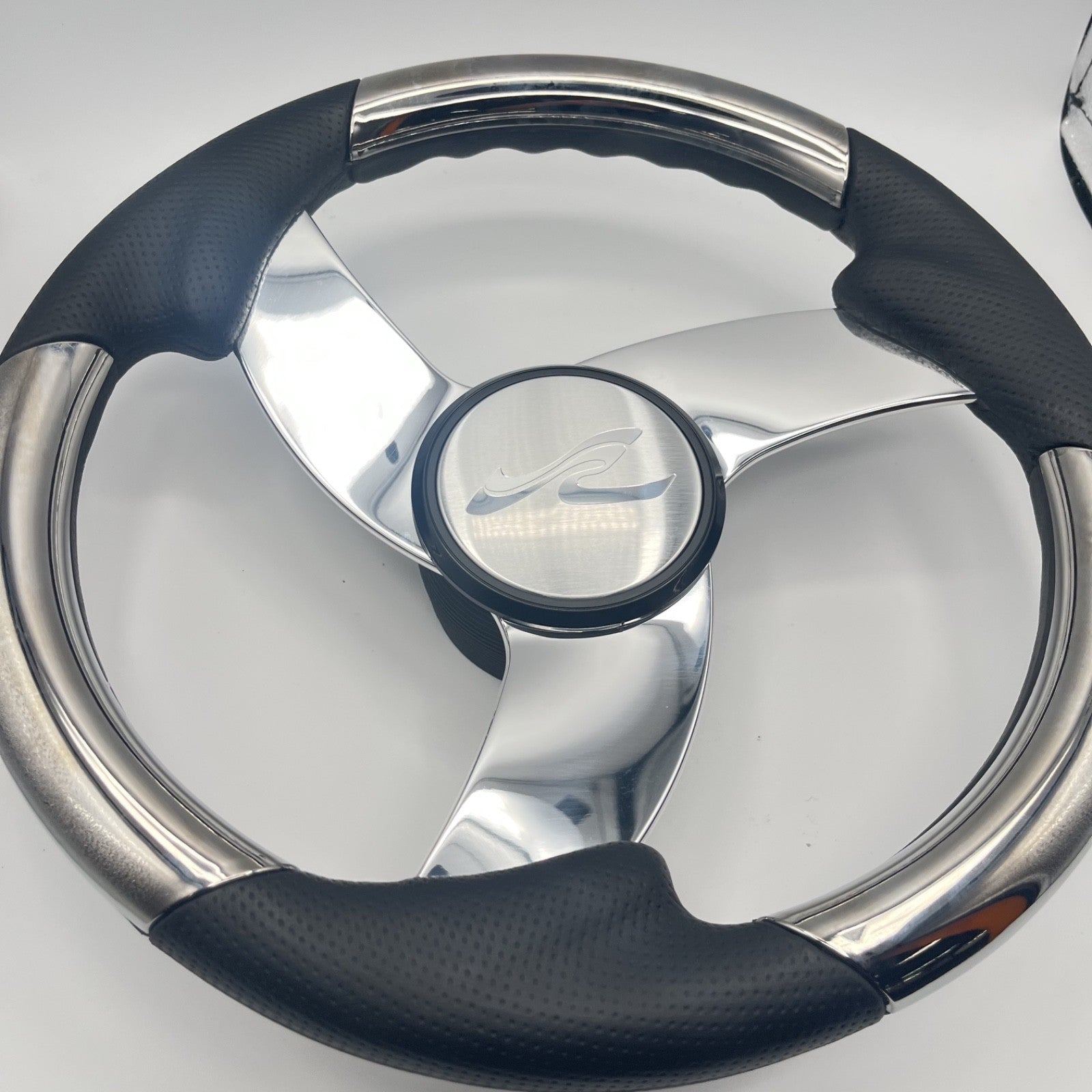 Model M533 Boat Steering Wheel Polished Alum Spoke | Sea Ray