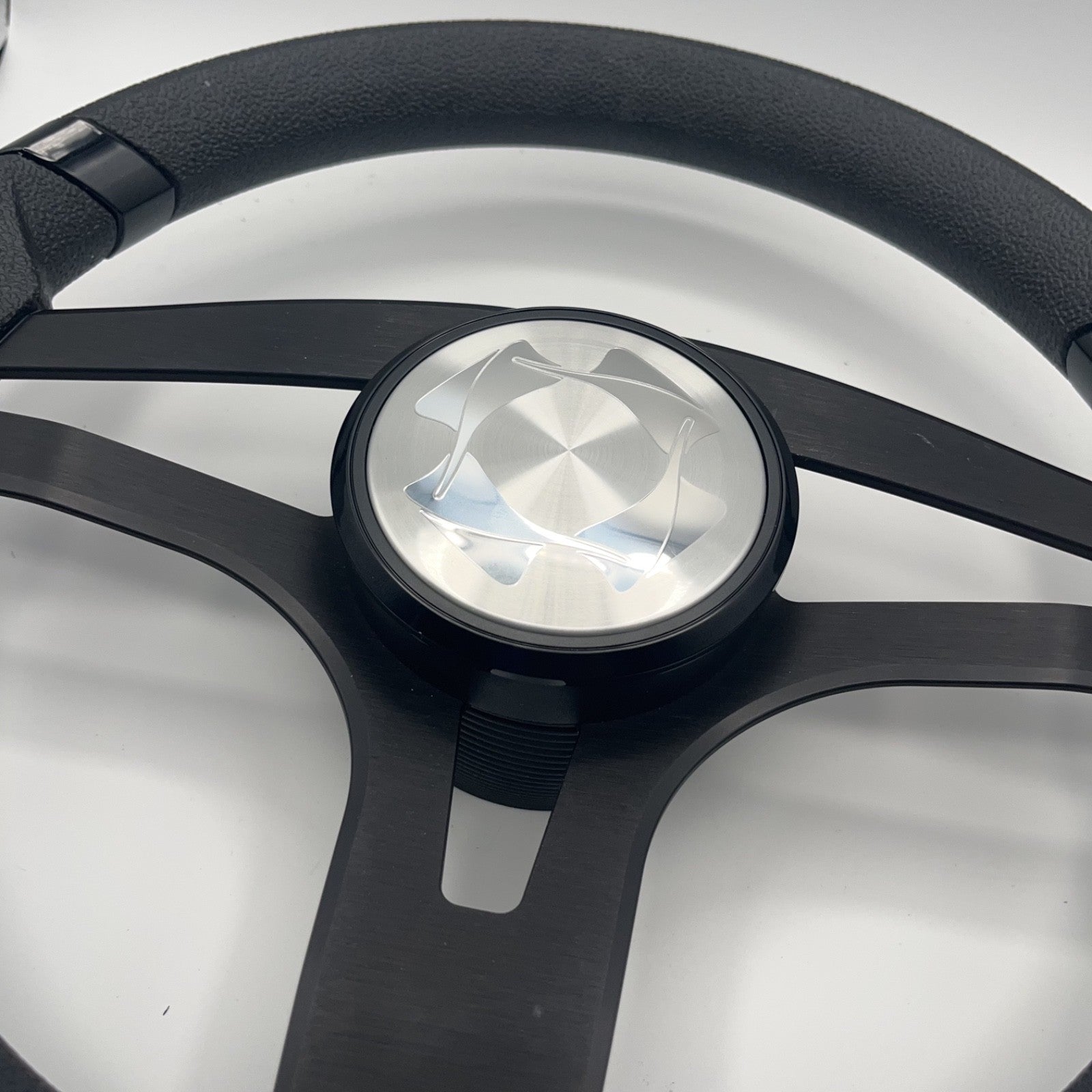Badia Boat Steering Wheel Brushed Black Aluminum Spokes | Stingray