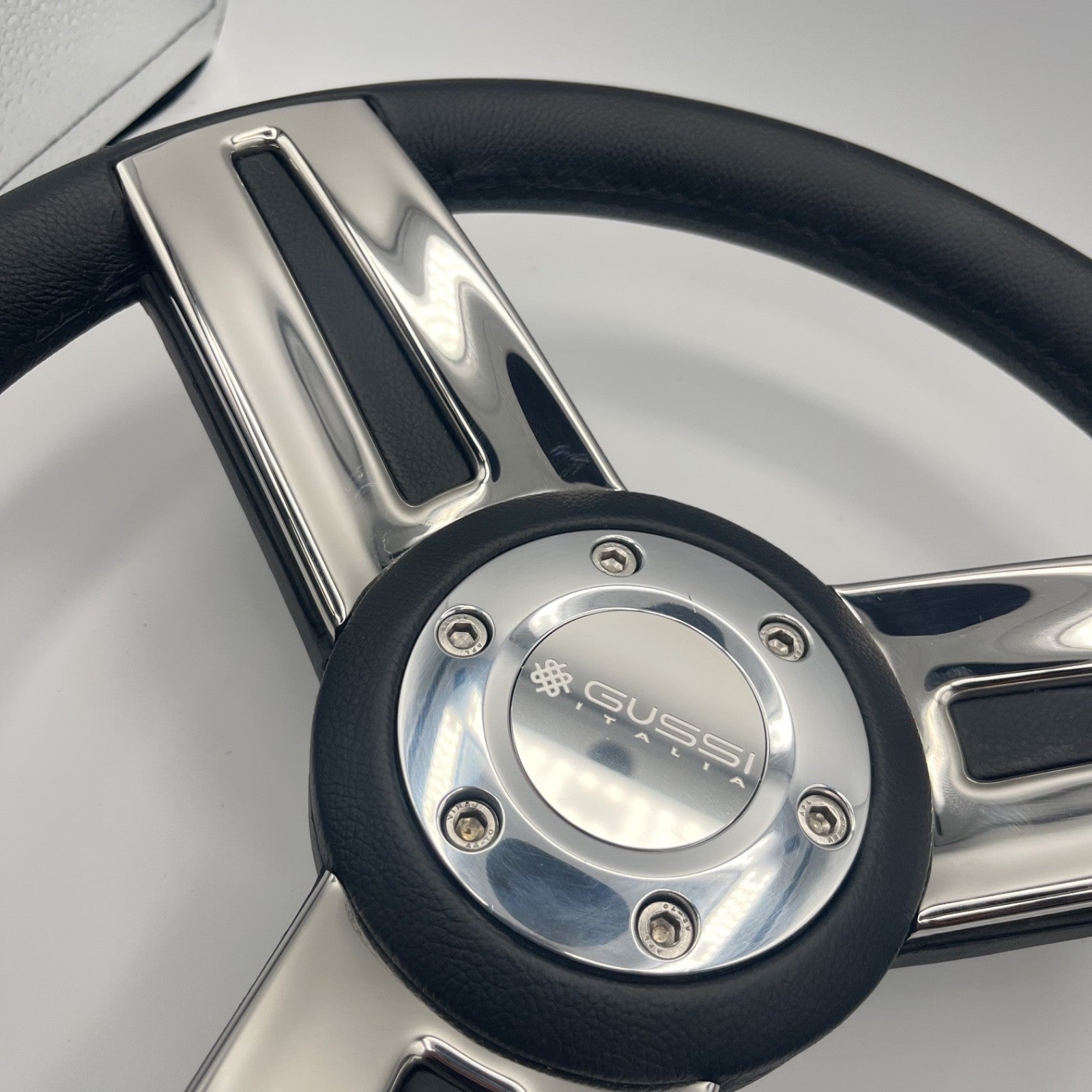 Gussi Italia Marine Steering Wheel Stainless Steel Spoke Soft Touch Rim | Gussi