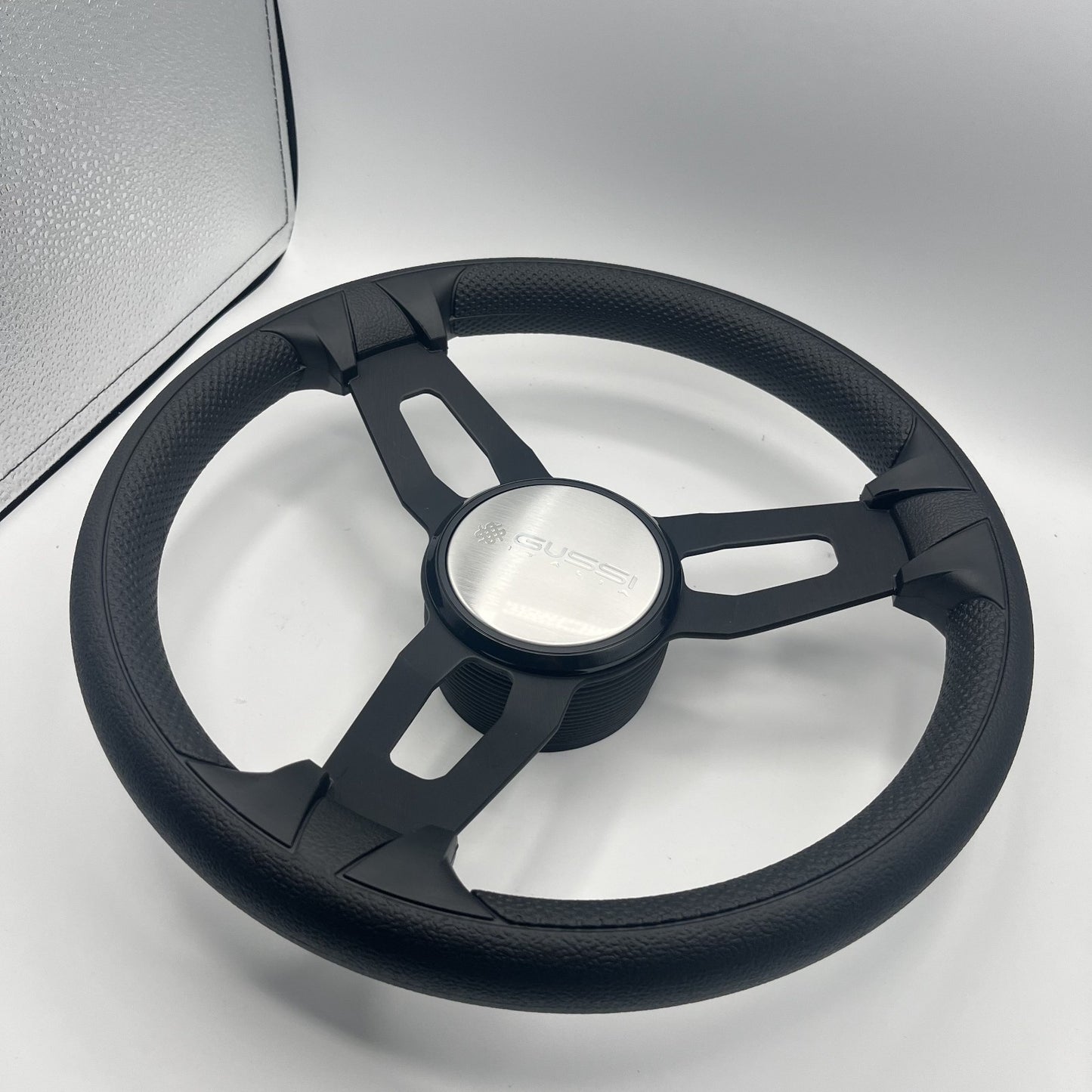 Gussi Italia Model 15 Steering Wheel Blk Brushed Alum Spokes | Gussi Logo