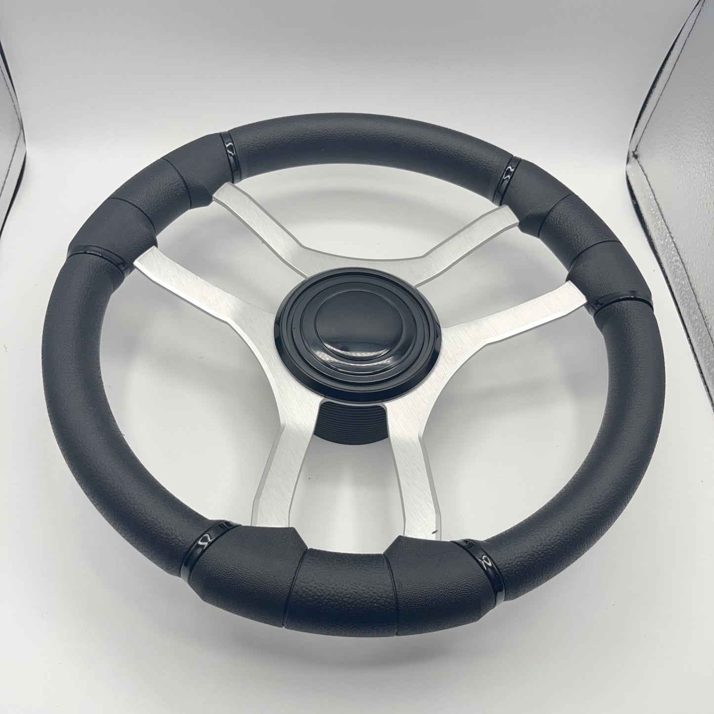 Malera Boat Steering Wheel Brushed Aluminum Spokes | LG Black Snap-in