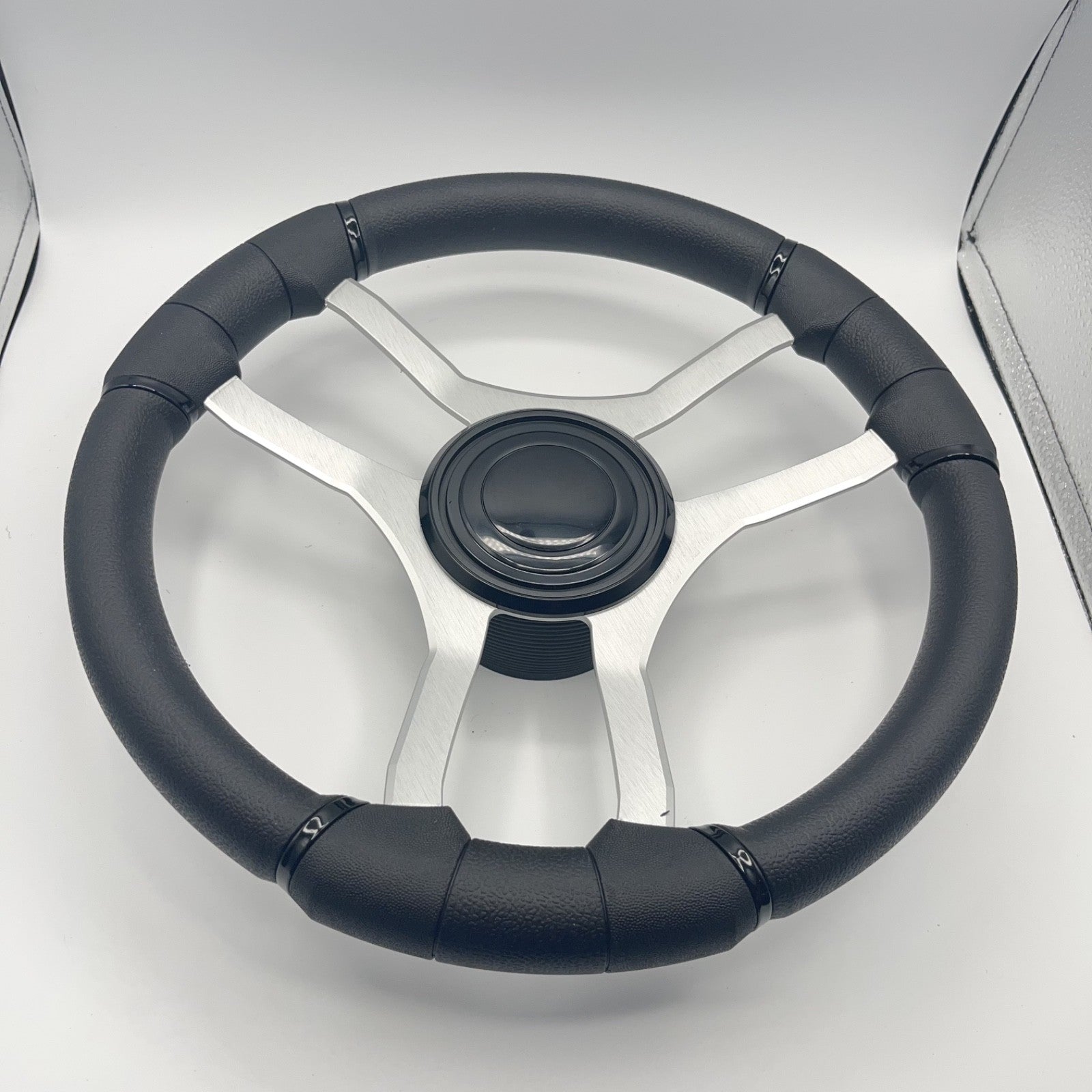Malera Boat Steering Wheel Brushed Aluminum Spokes | LG Black Snap-in
