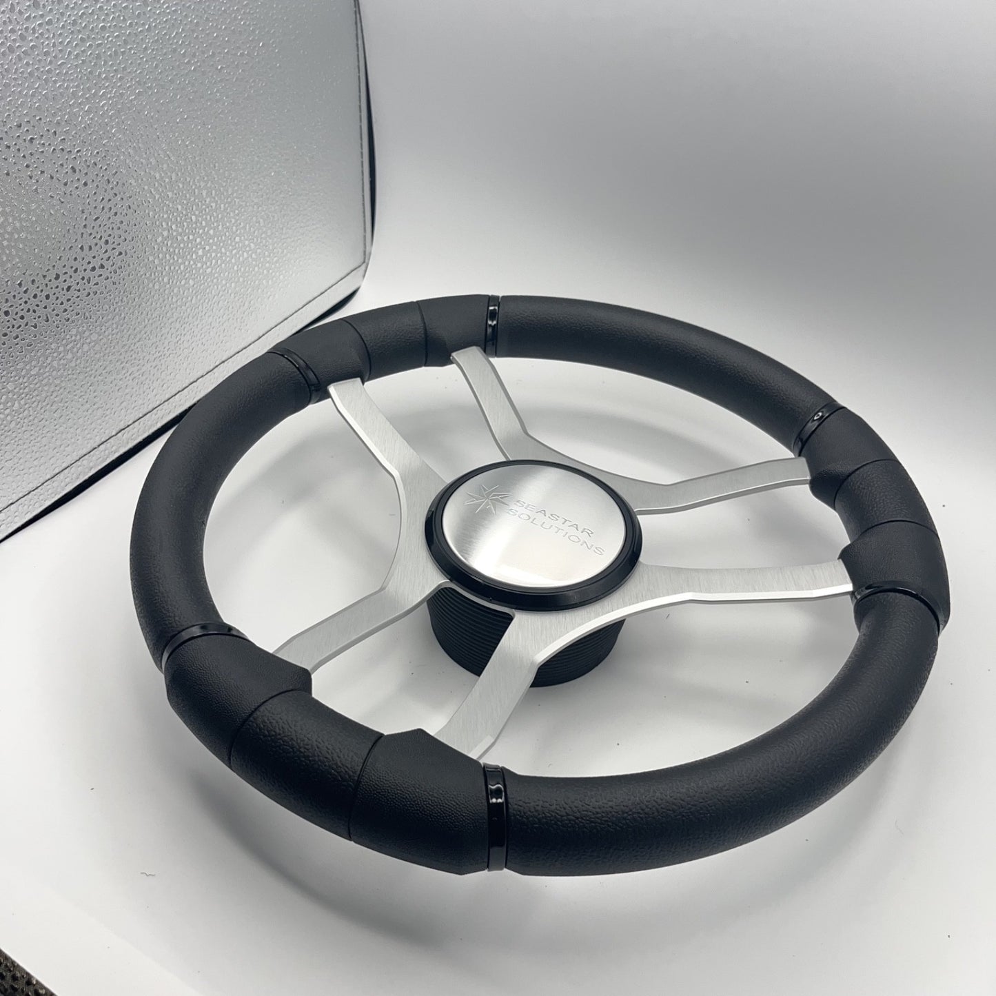 Malera Boat Steering Wheel Brushed Aluminum Spokes | Seastar Solutions