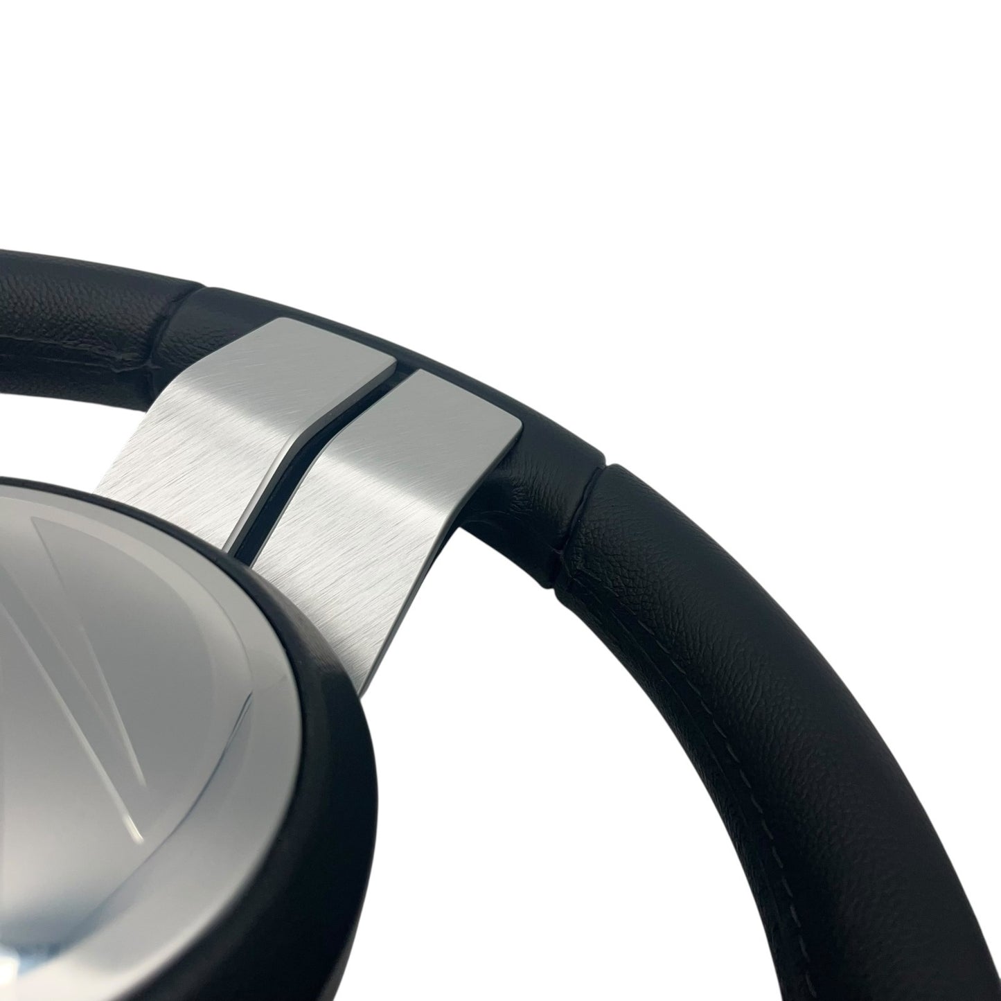 Gussi Italia Marine Steering Wheel Stainless Steel Spoke Soft Touch Rim | Tige