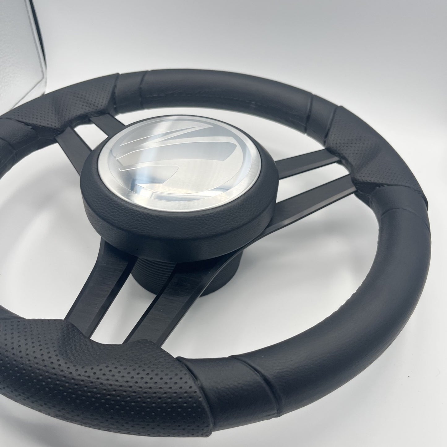Molinara Marine Steering Wheel Black Brushed Aluminum Spokes | Tige