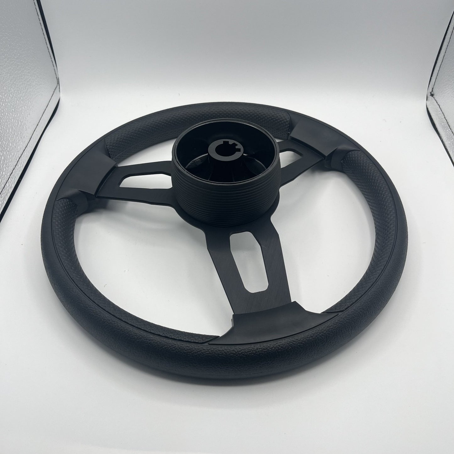 Gussi Italia Model 15 Steering Wheel Blk Brushed Alum Spokes | Silver Gussi Logo