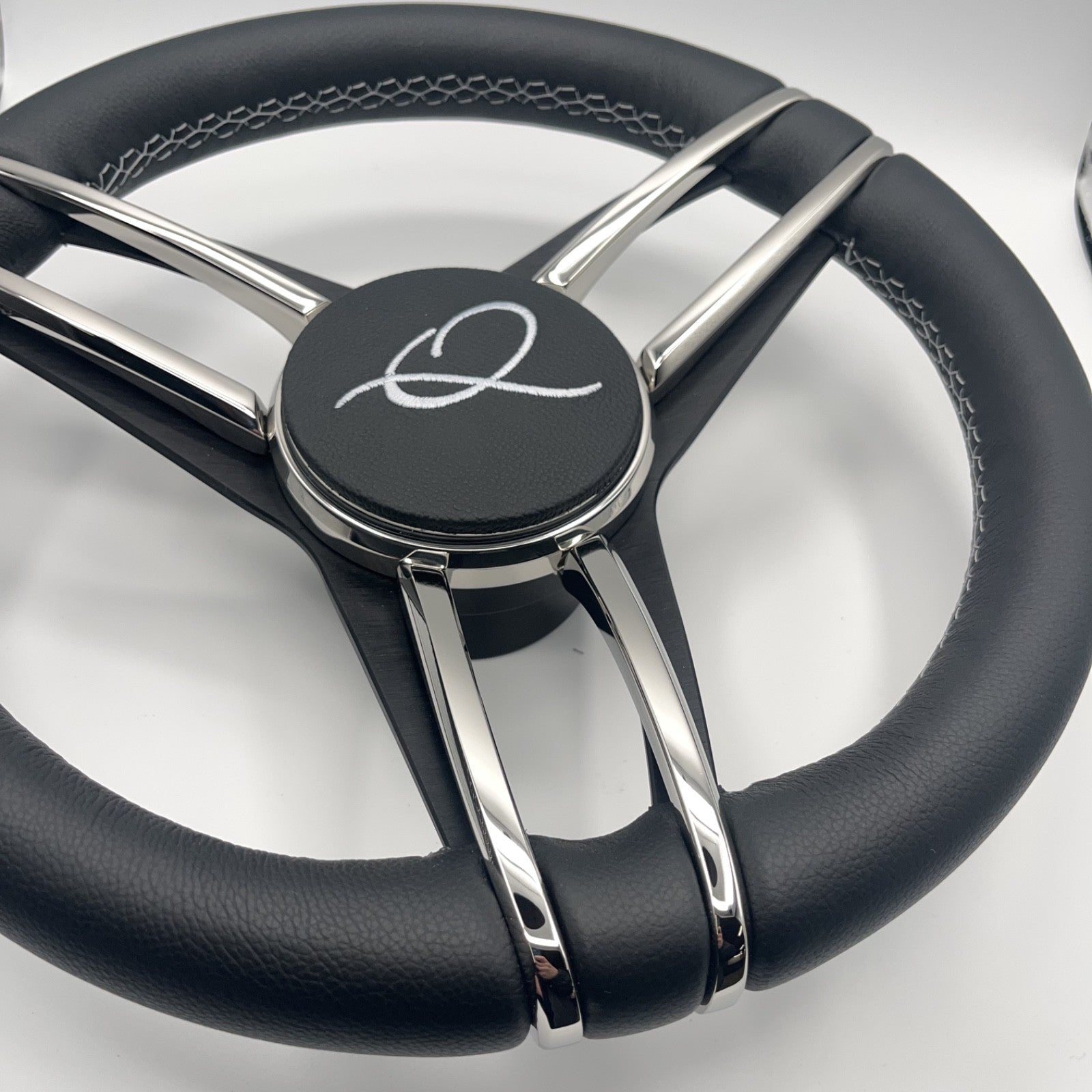Gussi Italia Boat Steering Wheel Stainless Steel Spoke Leather Rim | APEX Boats