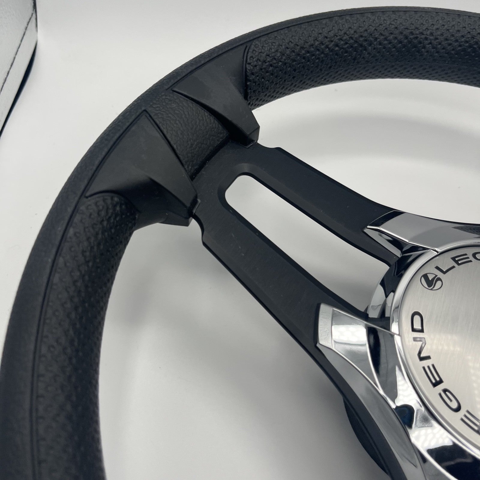 Gussi Italia Marine Steering Wheel Black Brush Metal Spokes | Legend