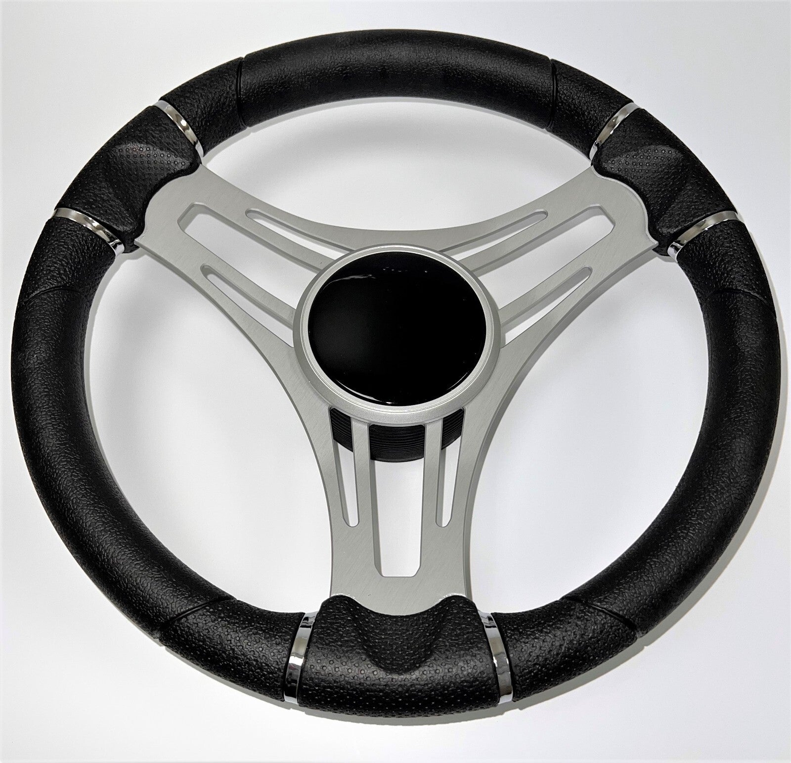 New Gussi Italia Boat Steering Wheel Gray Brushed Aluminum Spokes | Black Dome