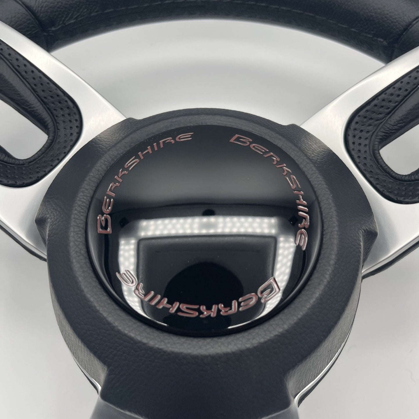 Gussi Italia Black Model 702 Steering Wheel | Berkshire Boat