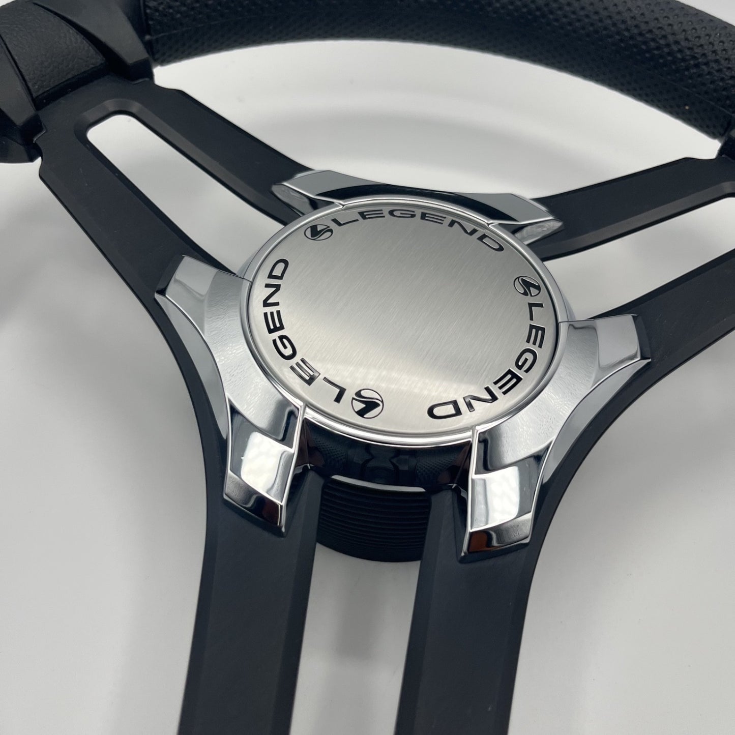 Gussi Italia Marine Steering Wheel Black Brush Metal Spokes | Legend