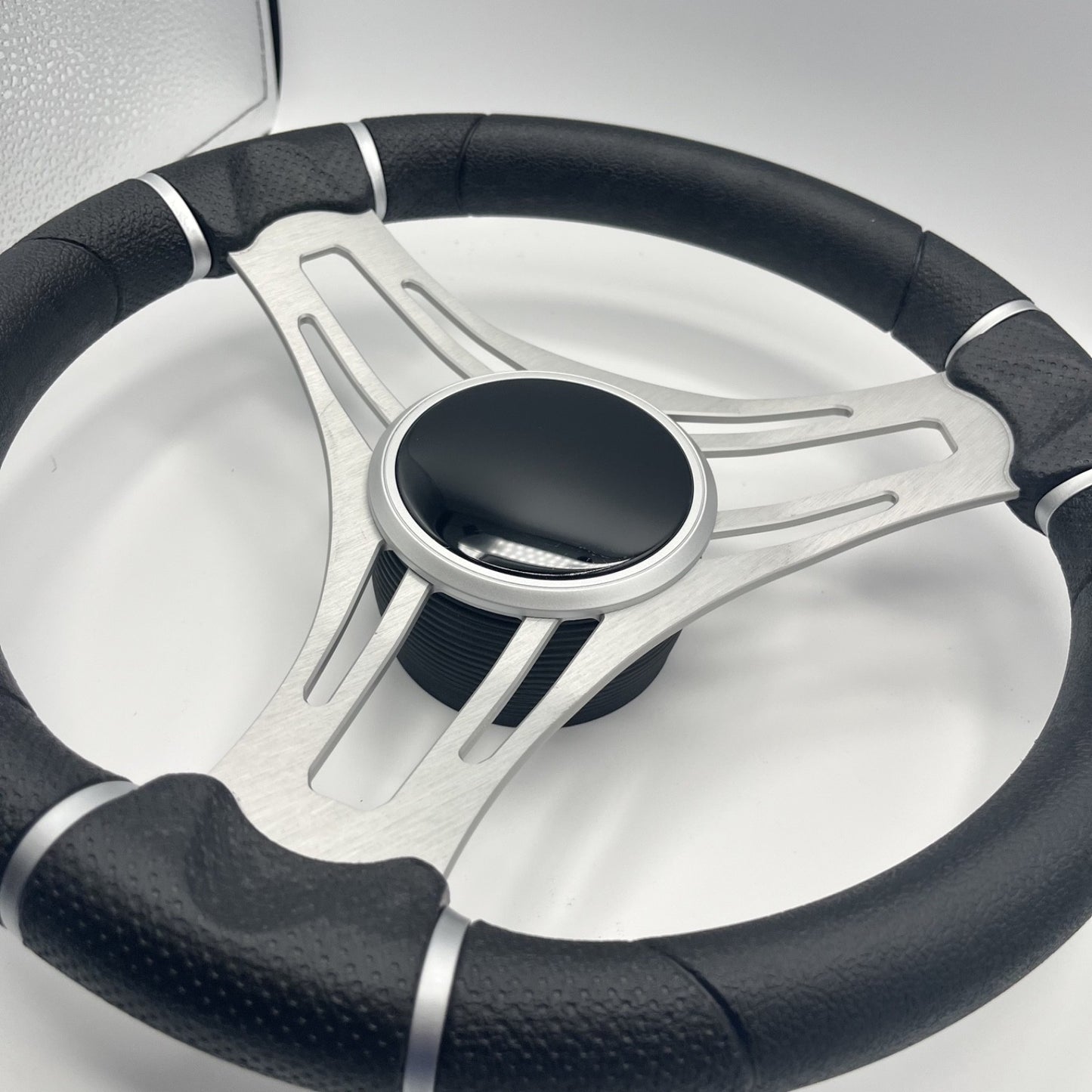 Gussi Italia Boat Steering Wheel Brushed Aluminum Spoke | Black Dome