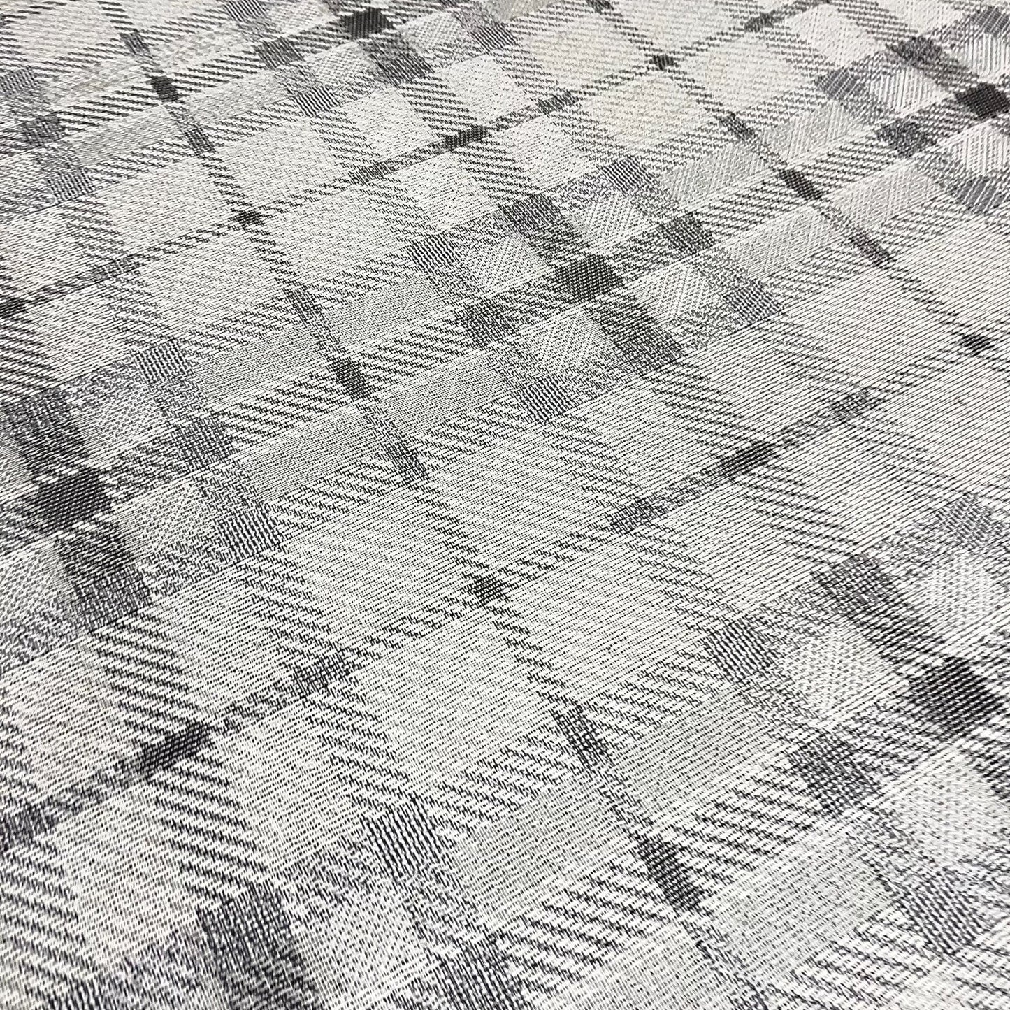 Woven Vinyl Flooring | Plaid - C-80043562 | 8' X 14'