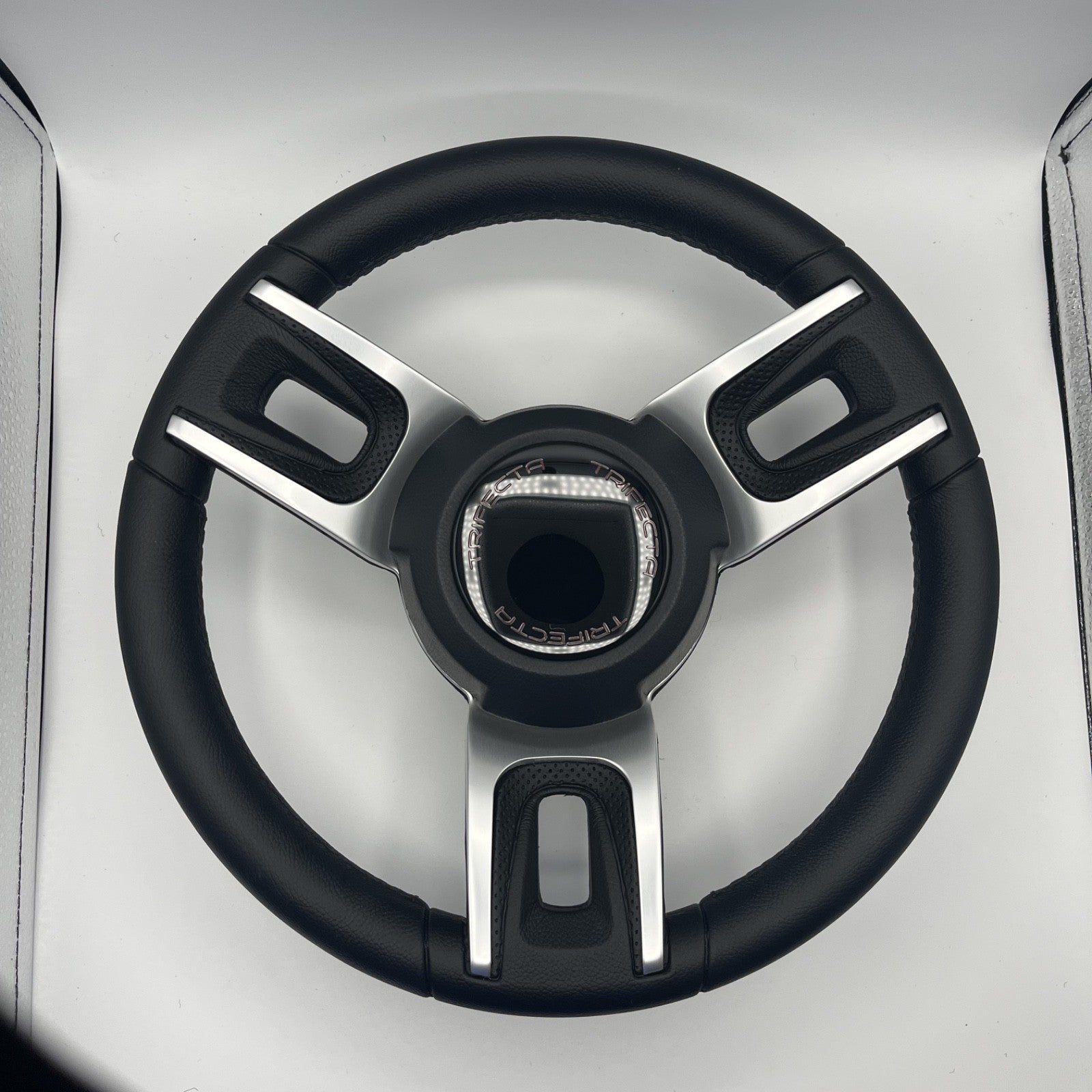Gussi Italia Black Model 702 Steering Wheel | Trifecta Boats