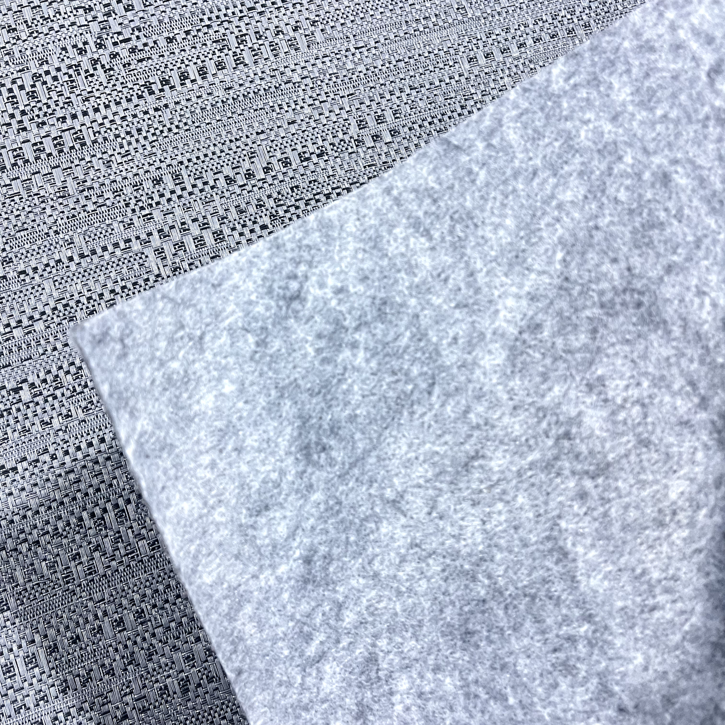 Woven Vinyl Flooring | Asphalt Riot - C-80040514 | 8'6"