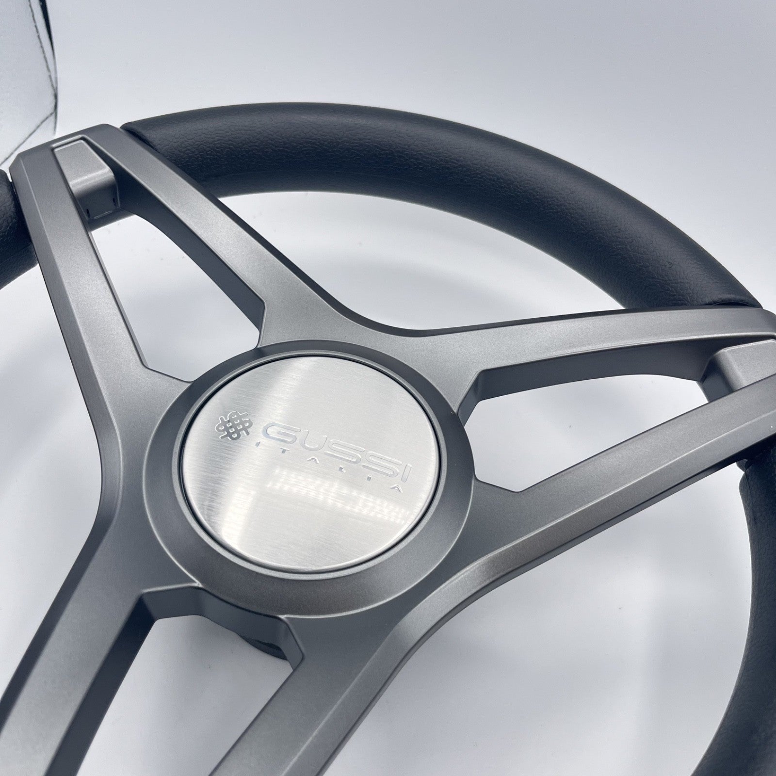 Molino Gray w/Soft Touch Urethane Rim Boat Steering Wheel | Gussi Italia