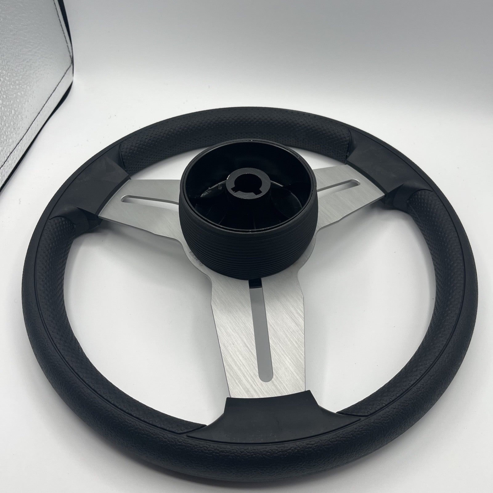 Model 15 Marine Steering Wheel Brush Alum Spokes | Silver Dome