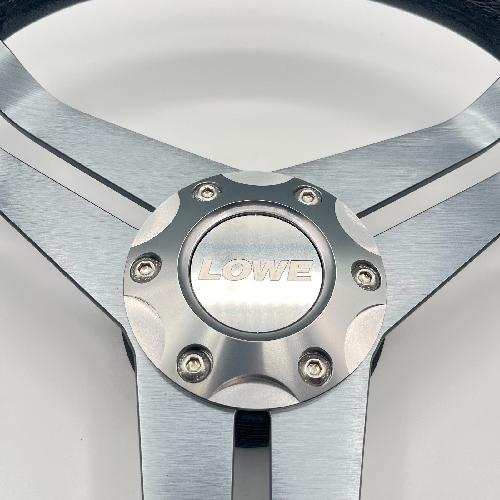 W208 Steering Wheel Gray Brushed Alum Spoke | Lowe Boats