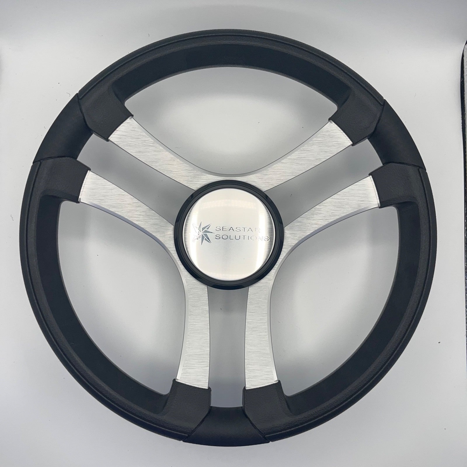 Benaco Boat Steering Wheel Brushed Aluminum Spokes | Seastar Solutions