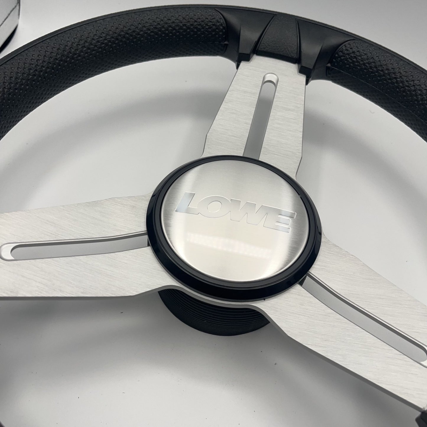 Model 15A Marine Steering Wheel Brushed Alum Spokes | Lowe Boats Cap