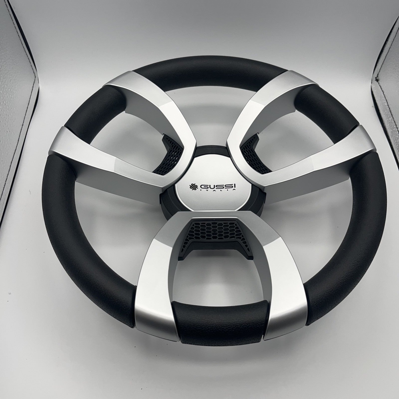 La Corte Boat Steering Wheel Silver Inserts | Gussi Italia Logo