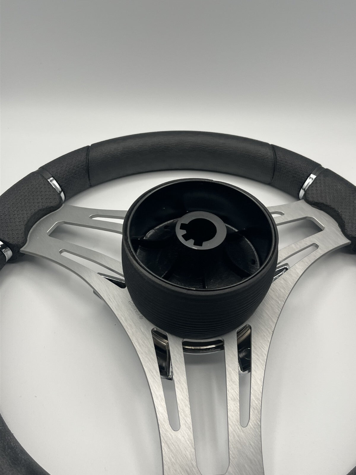 Verona Boat Steering Wheel Gray Brushed Aluminum Spokes | Gussi Italia