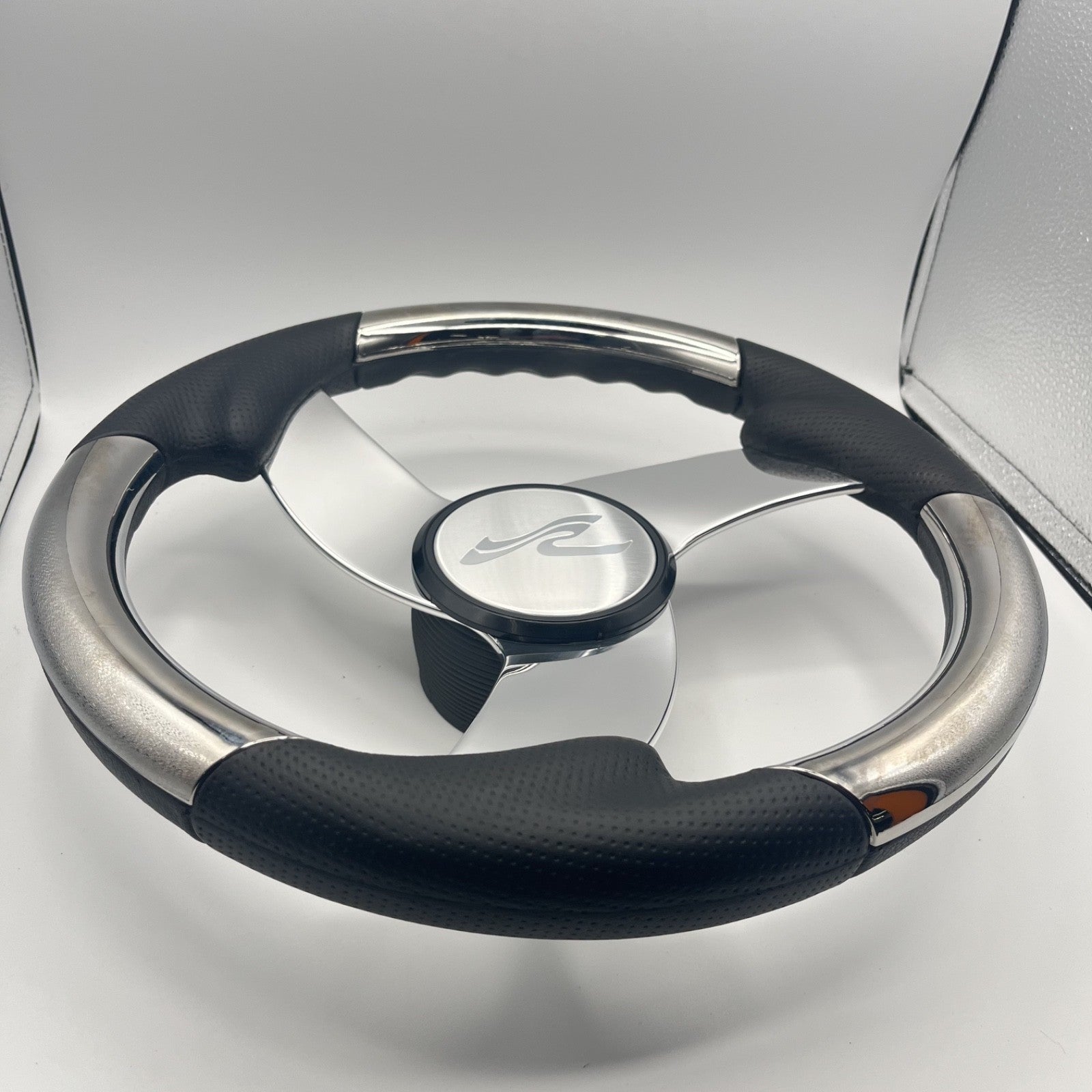 Model M533 Boat Steering Wheel Polished Alum Spoke | Sea Ray