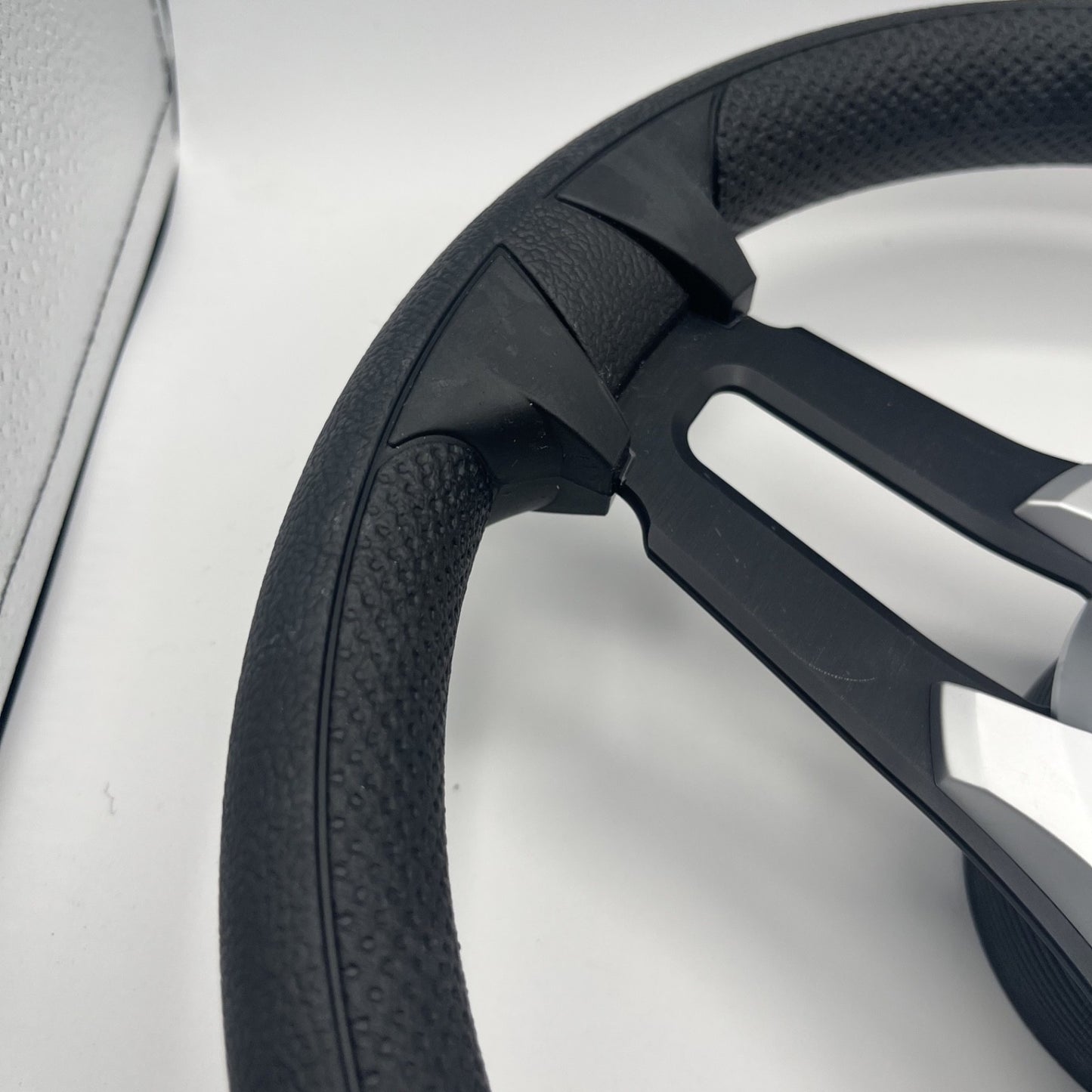 Gussi Italia Marine Steering Wheel Black Brush Metal Spokes | Harris Kayot