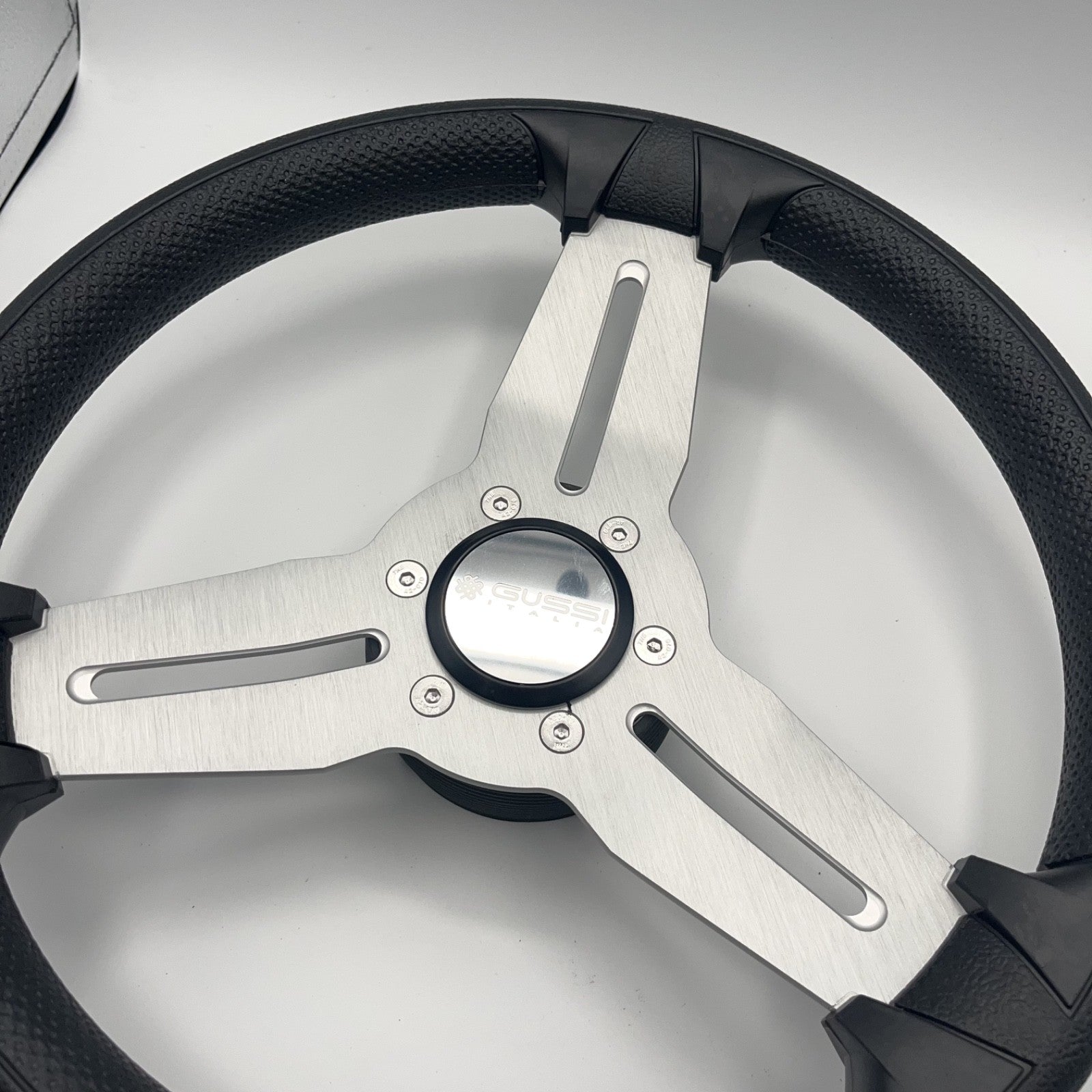 Model 15A Marine Steering Wheel Brushed Alum Spokes | Gussi Italia Cap