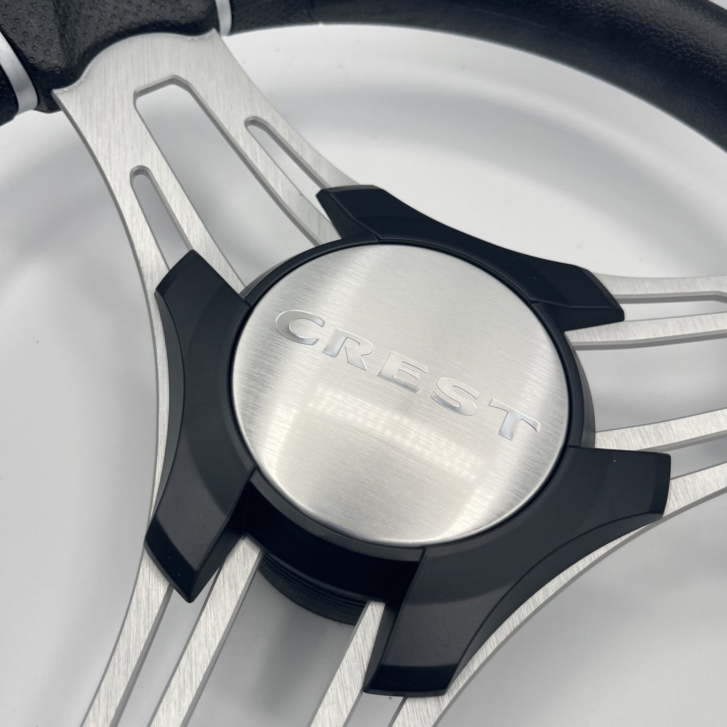Gussi Italia Boat Steering Wheel Brushed Aluminum Spokes | Crest Boats