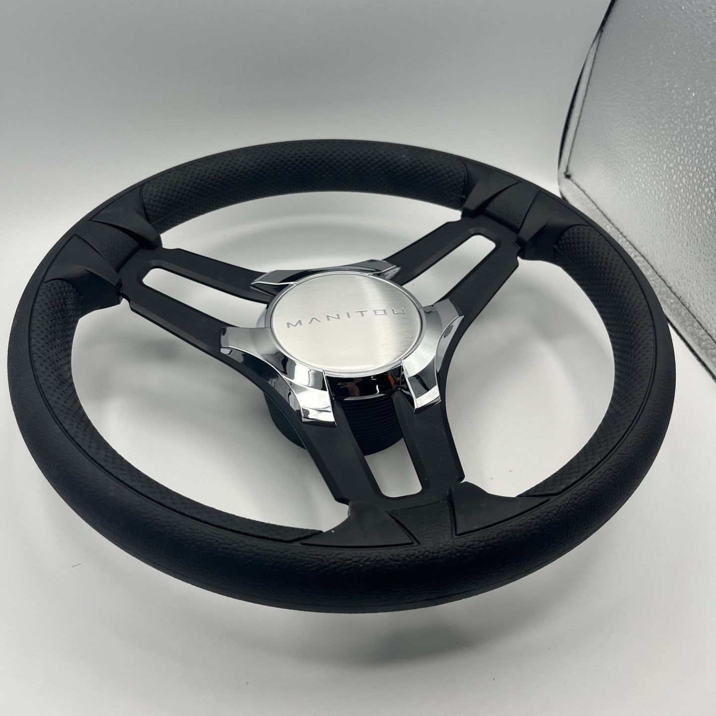 Gussi Italia Marine Steering Wheel Black Brush Metal Spokes | Manitou