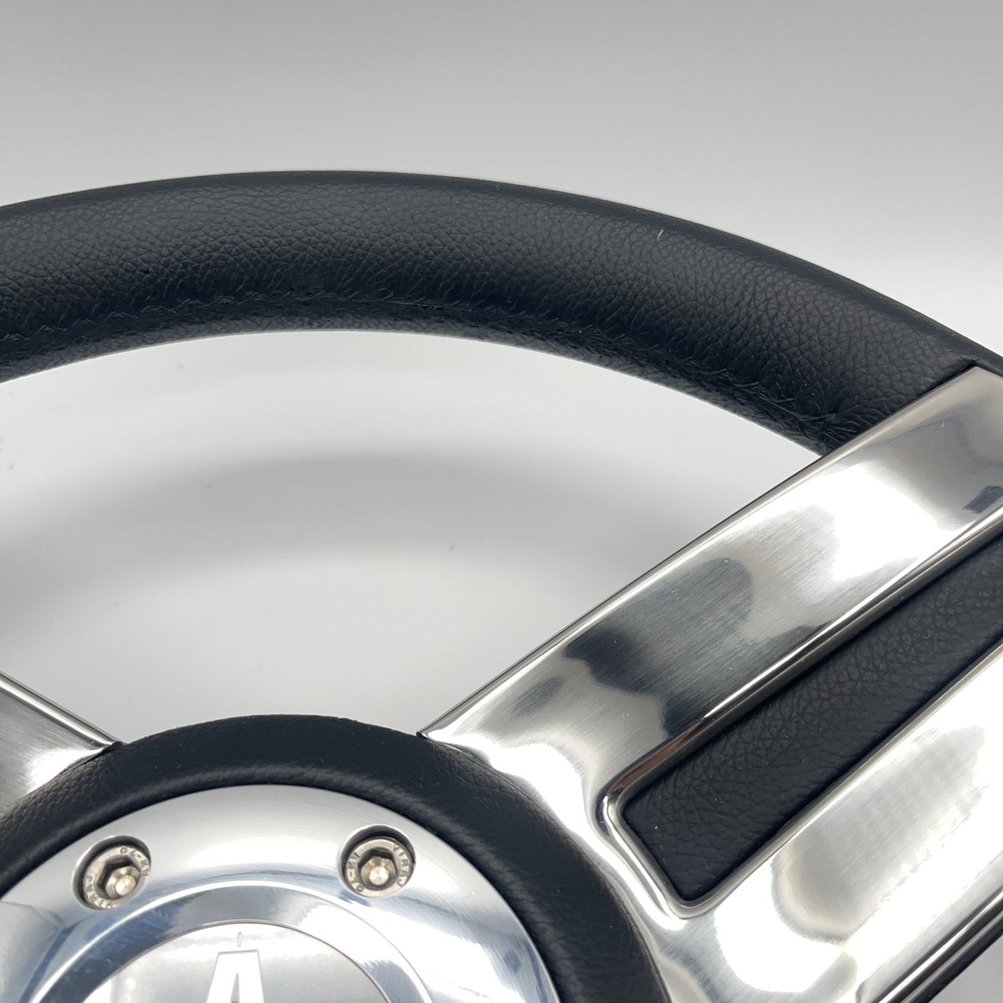 Gussi Italia Marine Steering Wheel Stainless Steel Spokes Soft Touch Rim | Axis