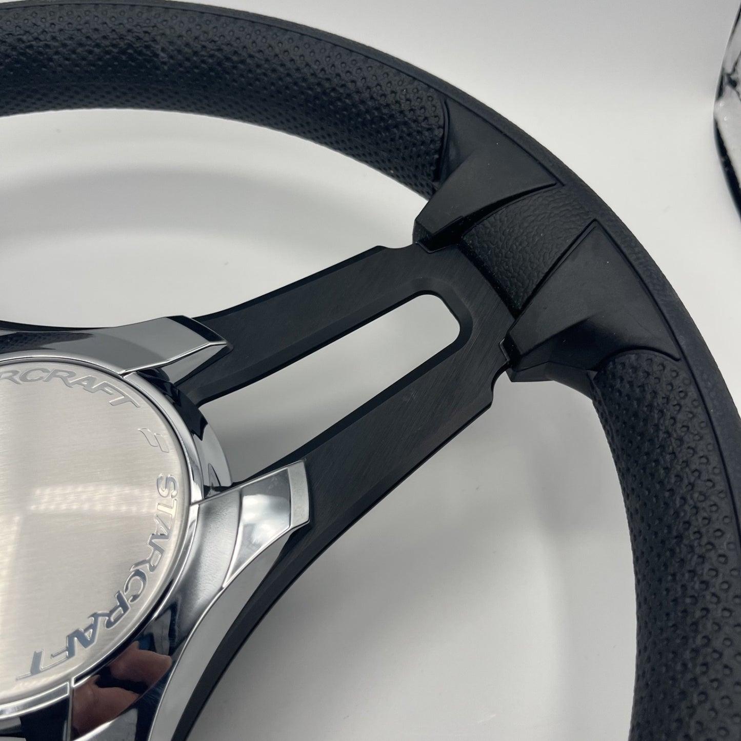 Gussi Italia Marine Steering Wheel Black Brush Metal Spokes | Starcraft