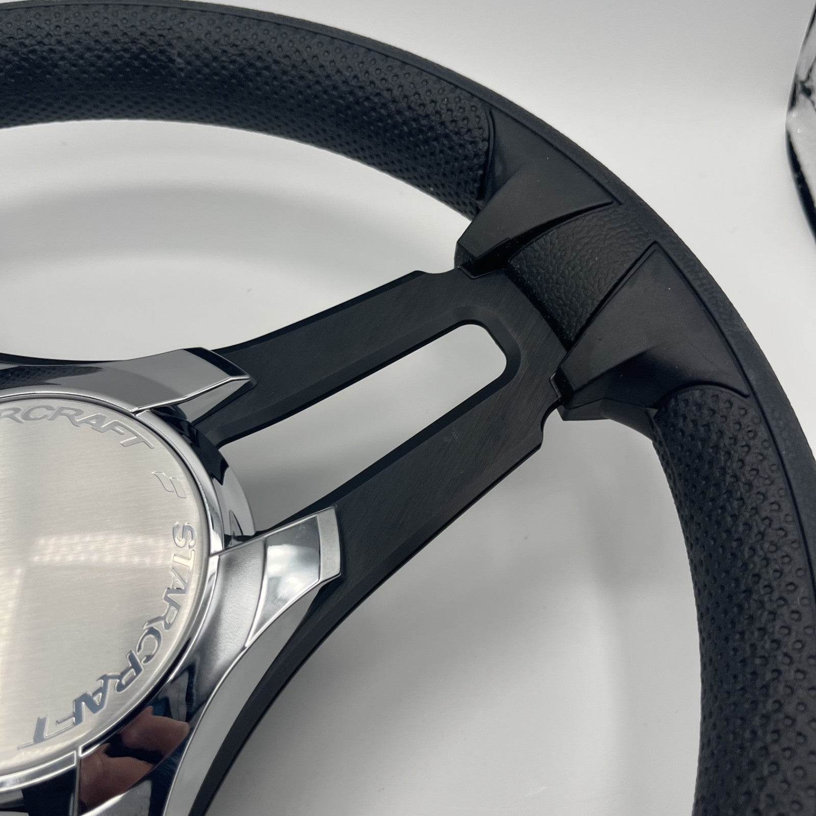 Gussi Italia Marine Steering Wheel Black Brush Metal Spokes | Starcraft