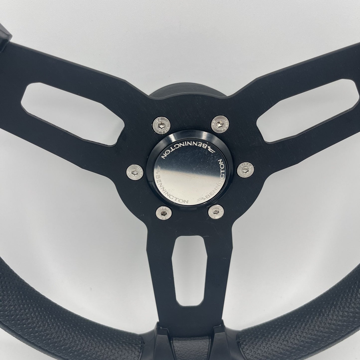Gussi Italia Model 15 Steering Wheel Blk Brushed Alum Spokes | Bennington