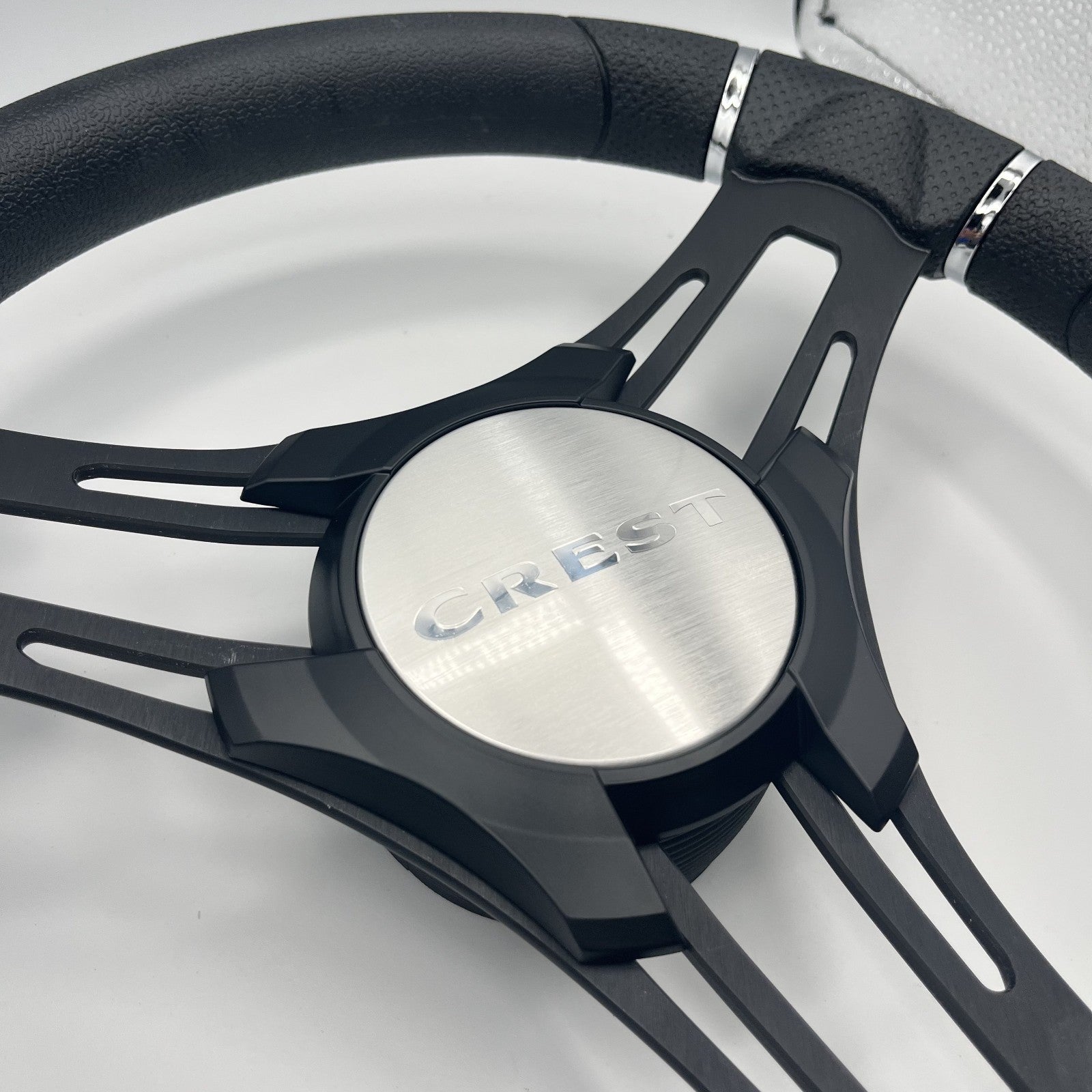 Gussi Italia Boat Steering Wheel Black Brushed Alum Spokes | Crest