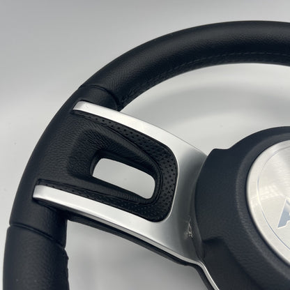 Gussi Italia Black Model 702 Steering Wheel | ATX Cap