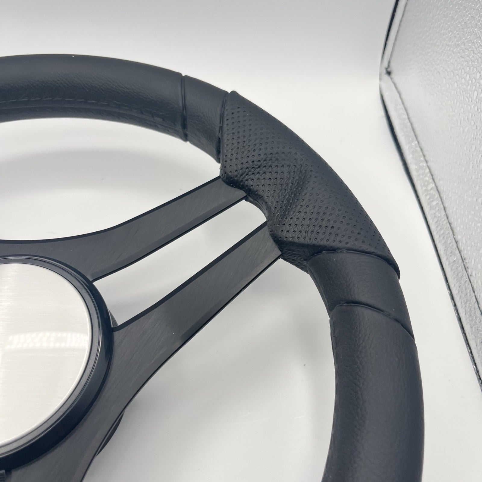 Molinara Marine Steering Wheel Black Brushed Alum Spokes | Plain Brushed
