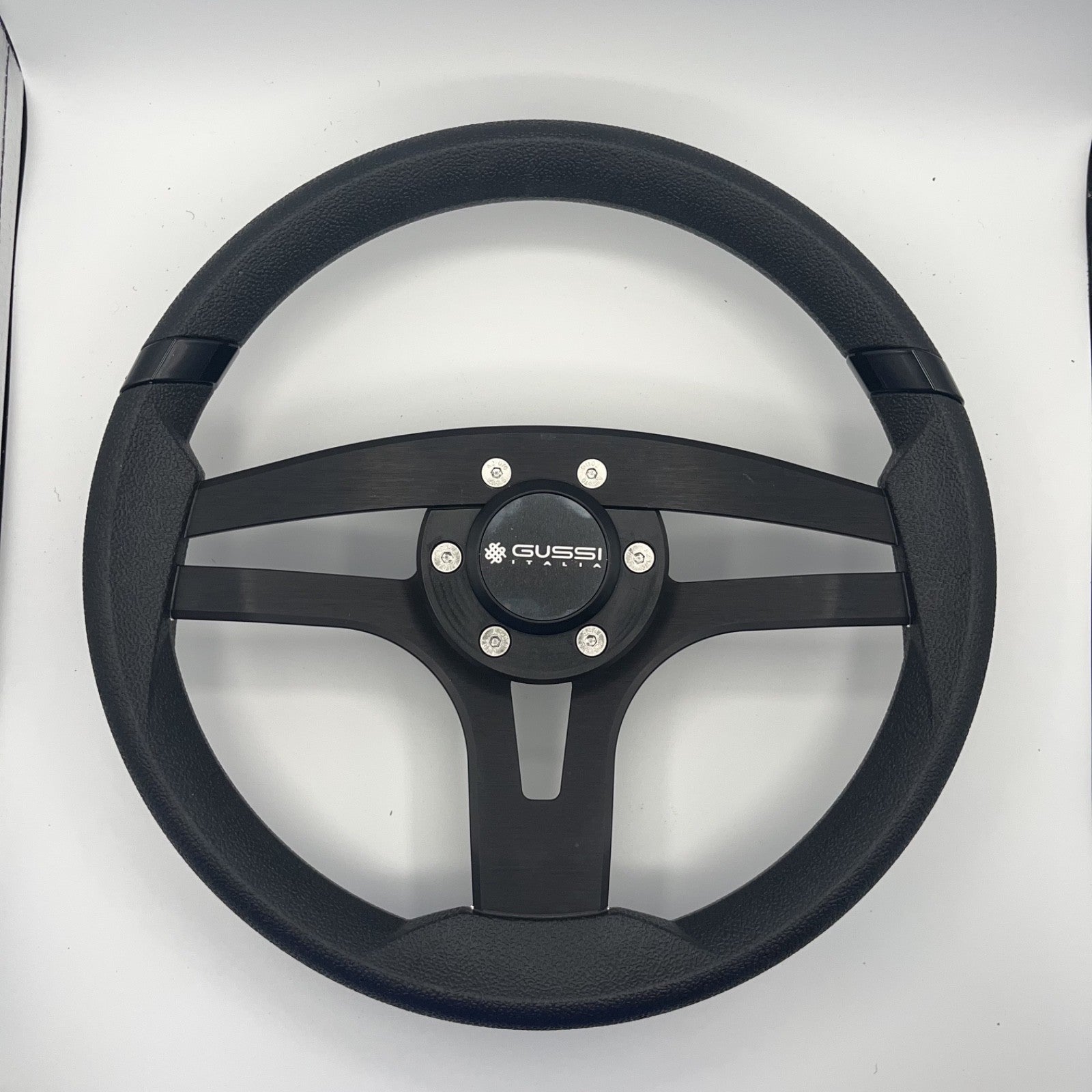 Badia Boat Steering Wheel Brushed Black Aluminum Spokes | Gussi Snap-in