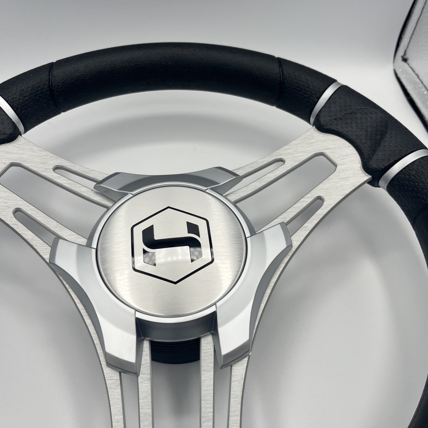Gussi Italia Boat Steering Wheel Brushed Aluminum Spokes | Harris Pontoon Cap