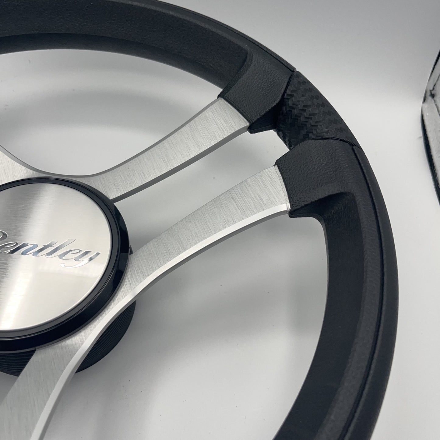 Benaco Boat Steering Wheel Brushed Aluminum Spokes | Bentley
