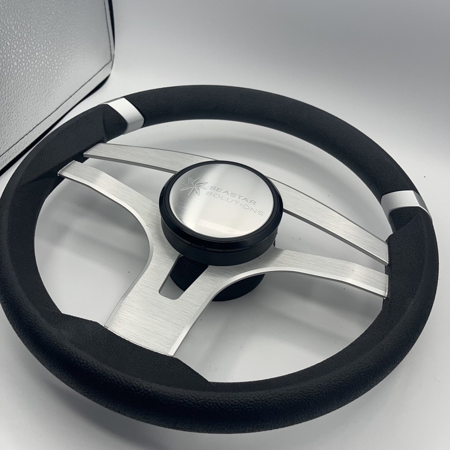 Badia Boat Steering Wheel Brushed Aluminum Spokes | Seastar Solutions