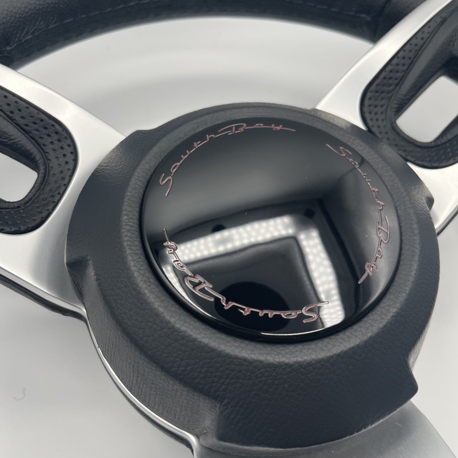 Gussi Italia Black Model 702 Steering Wheel | SouthBay Boats